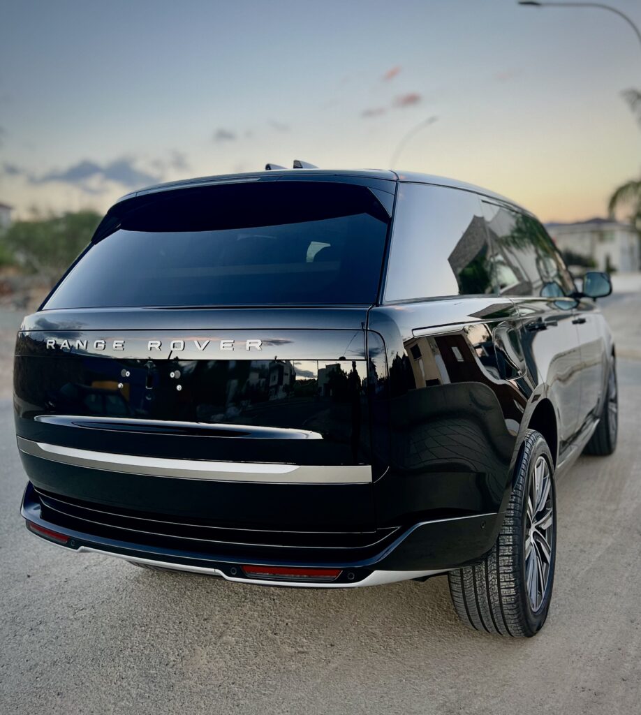 Brand new Range Rover autobiography full ceramic coating to protect and make the big suv stay cleaner for longer due to properties of ceramic coating to repels dirts and create a smooth surface that make dirt slip (self cleaning effect) also reduce the chances of micro scratching at washing.